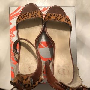 Leopard wedge sandals